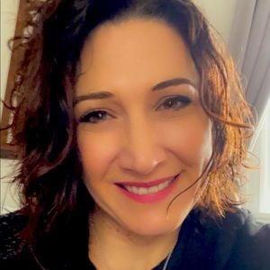 Meet your Posher, Patricia